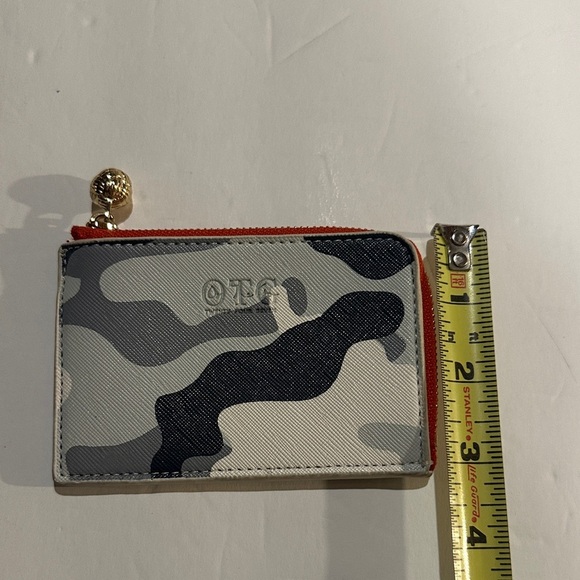 OTG Camouflage Card Case  Holder wi Zipper card slots inside greys white orange - Picture 3 of 5